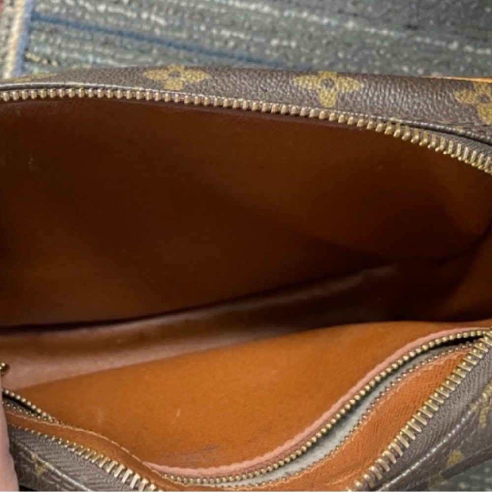 Louis Vuitton Brown and Yellow Crossbody Bag - Picture 9 of 9